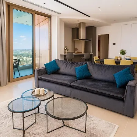 360 Sky Residence, Gym & Pool - 26th Floor *