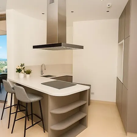 360 Sky Residence, Gym & Pool - 26th Floor Никосия